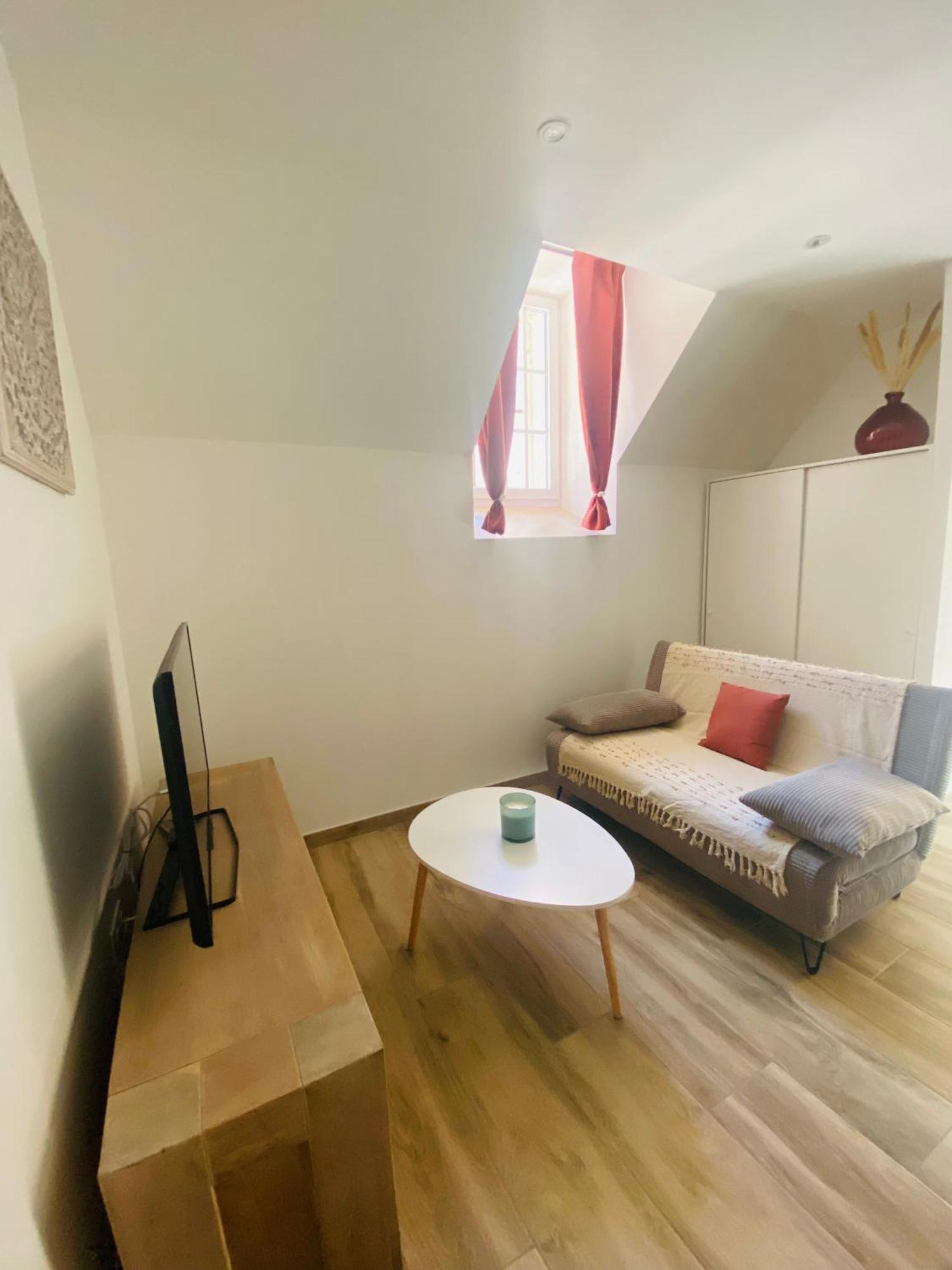 Du Vieux Apartment Poussan